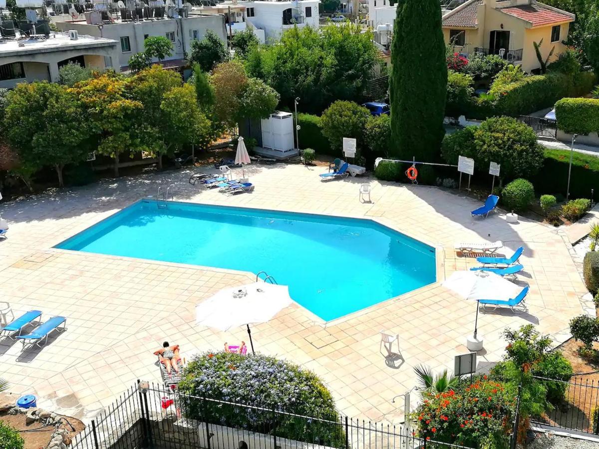 Lisa'S Apartment - Margarita Gardens Paphos Eksteriør billede